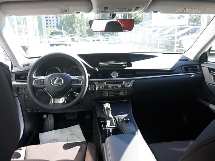 Lexus ES 200 аренда с водителем